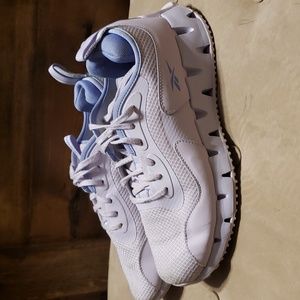 Reebok Womens Zig Dynamica AR30106W-II Size 10
